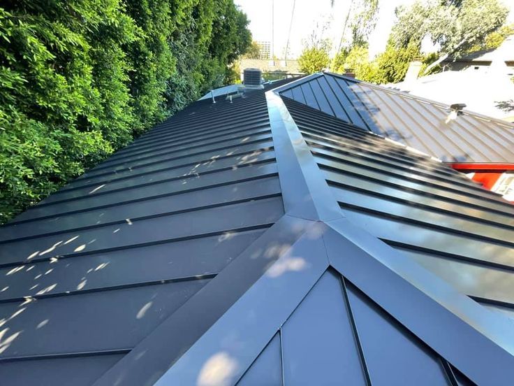 Another beautiful standing seam metal roof installation in Texas  📲(972) 979 1070📲